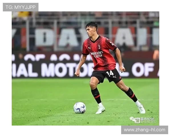 AC 米兰报价波黑 18 岁天才中卫 1.95 米新星成红黑军团防线新目标(2)