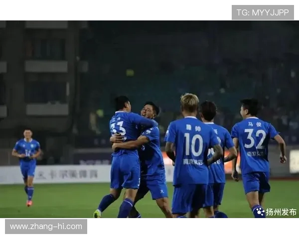 苏超单场 3 万观众破纪录!媒体人:看热闹正是足球魅力的起点(1) 苏超单场 3 万观众破纪录!媒体人:看热闹正是足球魅力的起点(1)